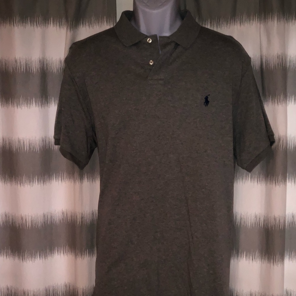 Gray Men’s Polo.